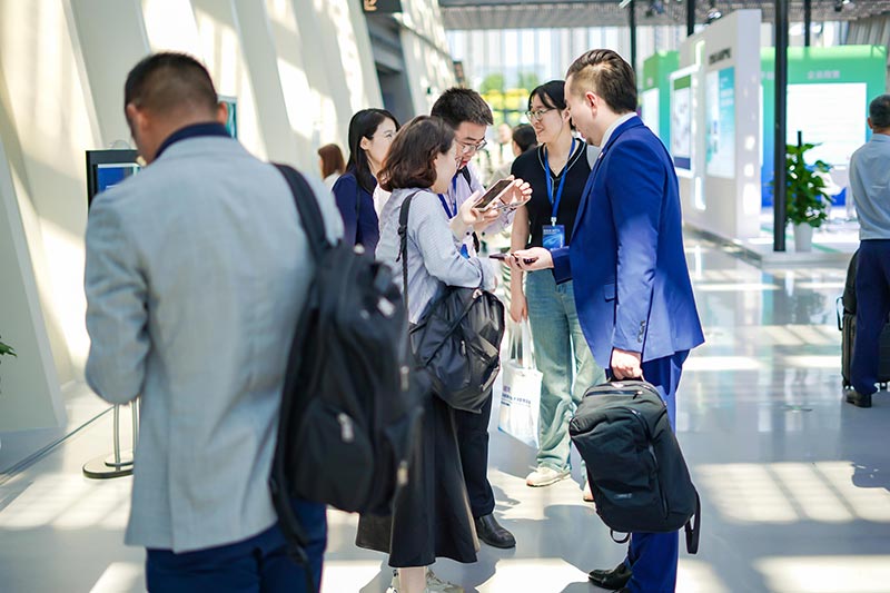 展會(huì)現(xiàn)場(chǎng)